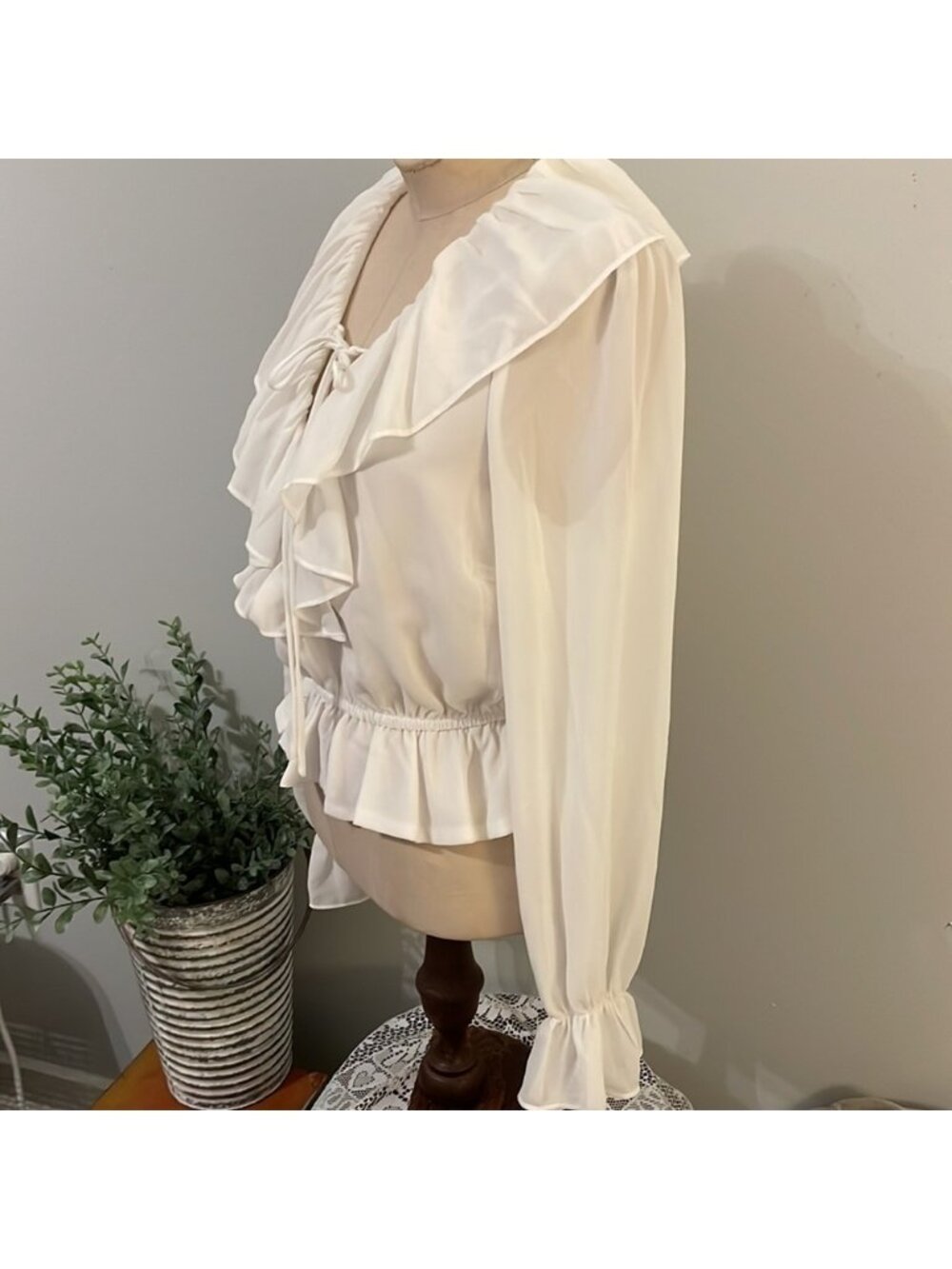 White Ruffle Crop Top - Picture 2 of 4